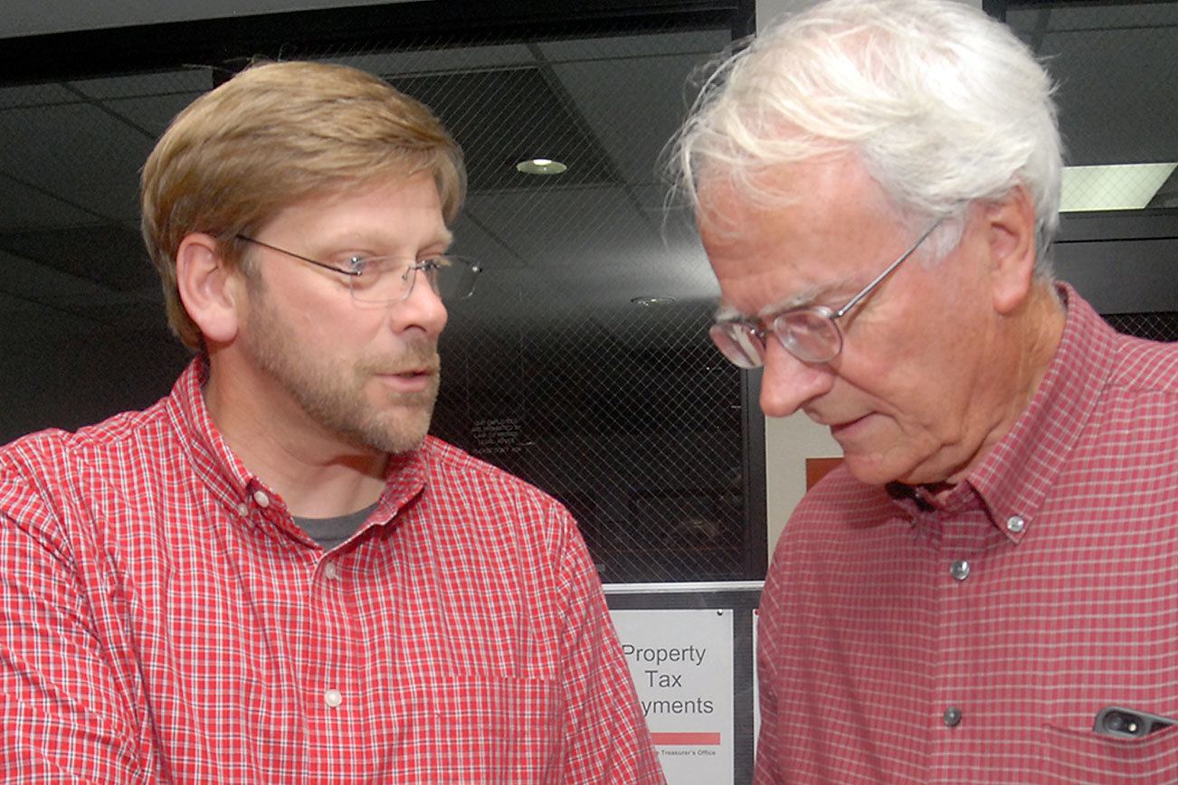 Richards takes early lead in primary election for Clallam County commission race