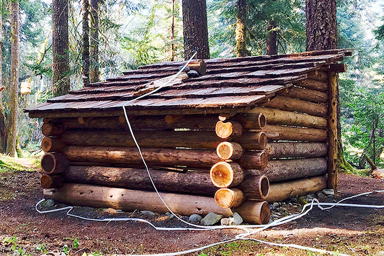 Firefighters protect structures quarter-mile from Olympic National Park fire