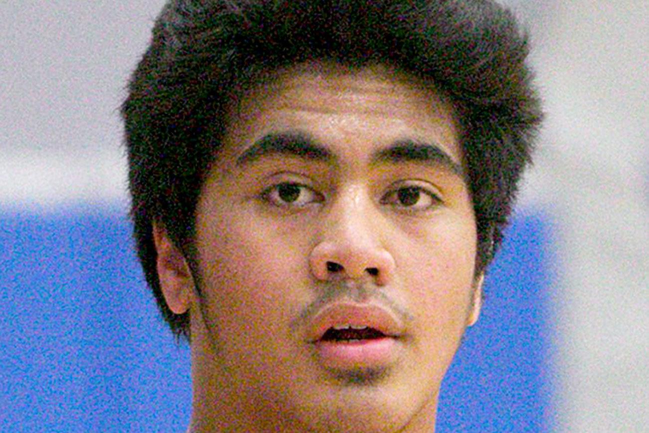 ATHLETE OF THE WEEK: Detrius Kelsall, Port Townsend basketball