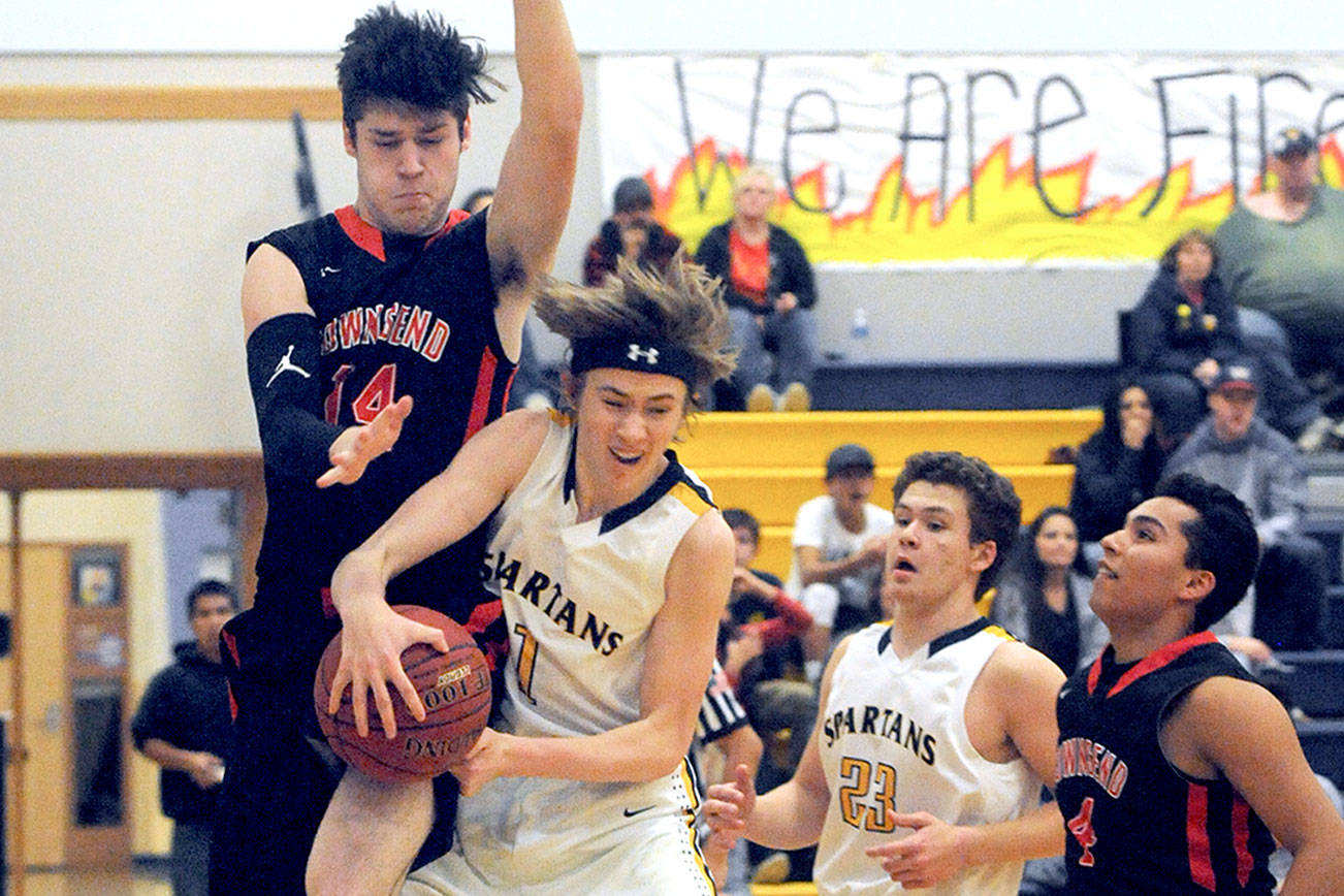 PREP BASKETBALL ROUNDUP: Forks boys ride hot start to win over Port Townsend