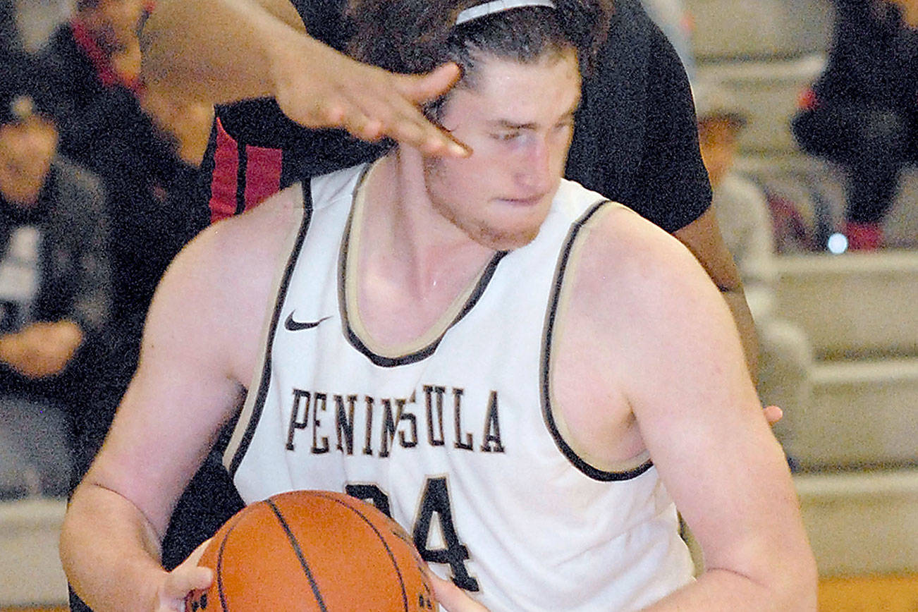 COLLEGE BASKETBALL: Port Angeles’ Wheeler, Neah Bay’s Johnson return to take on Peninsula