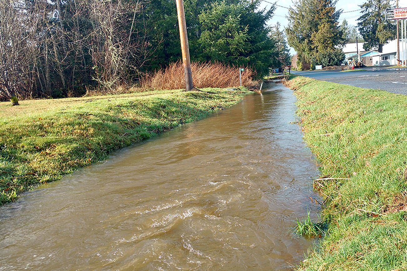 WEST END NEIGHBOR: West Enders seek warm meals, generators and water