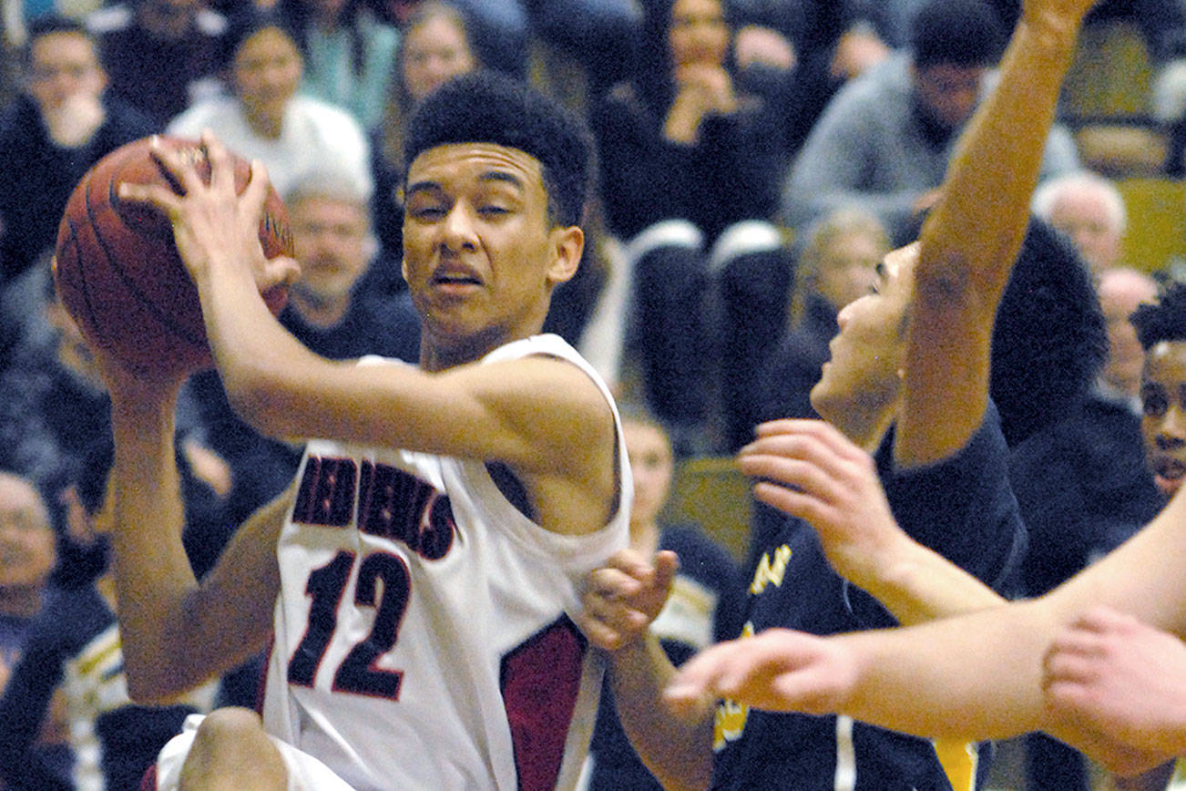 BOYS BASKETBALL: Neah Bay struggles in loss to No. 9 Tacoma Baptist