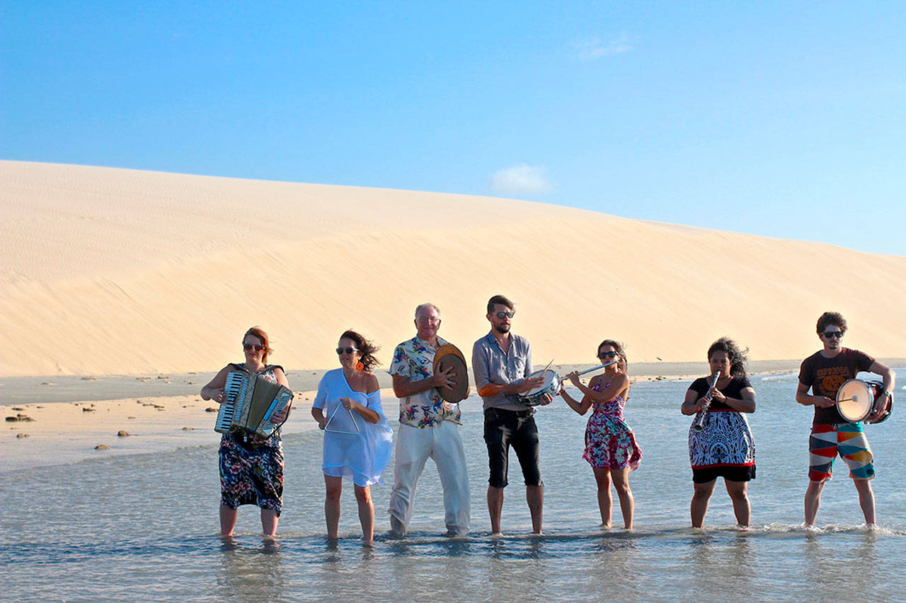 En Canto will be the featured performing band at 7 tonight for a new exhibit at the Port Angeles Library.