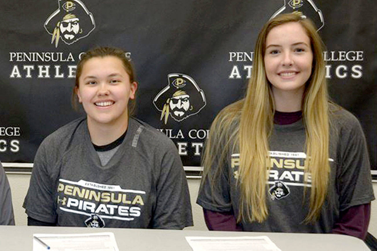 COLLEGE BASKETBALL: Peninsula signs PA’s Edwards, Neah Bay’s McCaulley