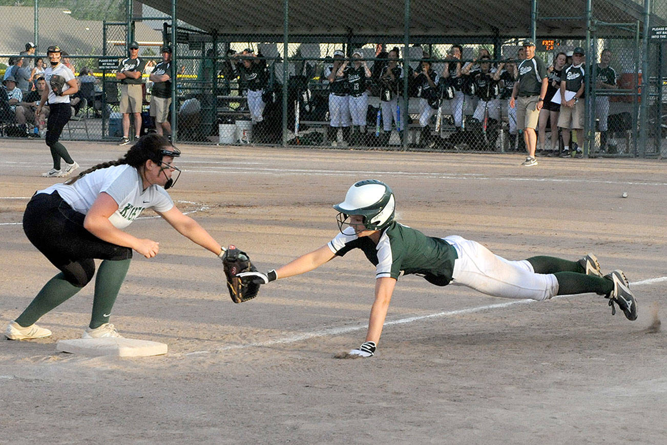 STATE 2A SOFTBALL: Port Angeles goes 2-2 at State