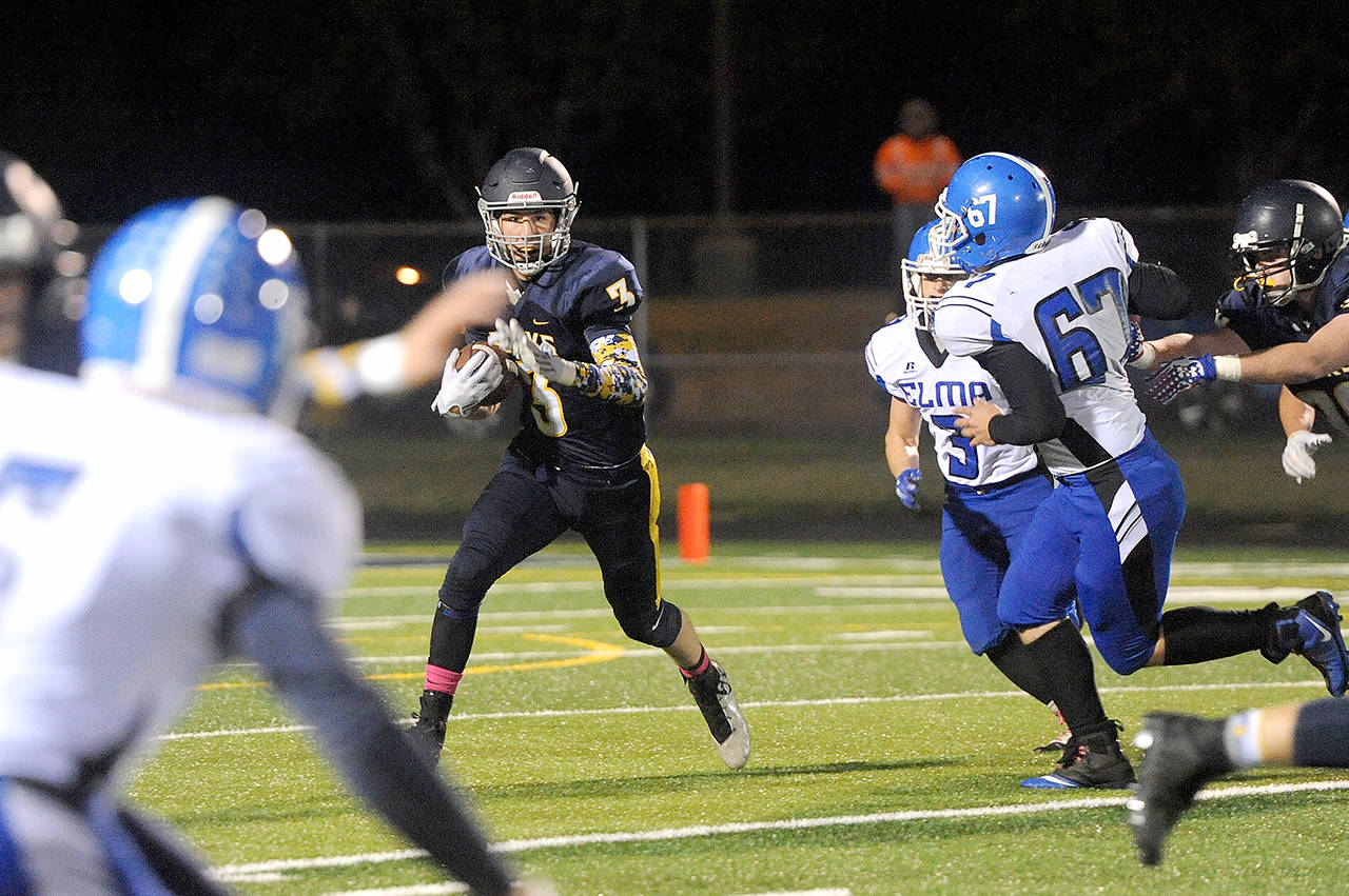 Lonnie Archibald/for Peninsula Daily News Forks’ Brett Moody earned first-team All-Evergreen League honors on both sides of the ball last season.