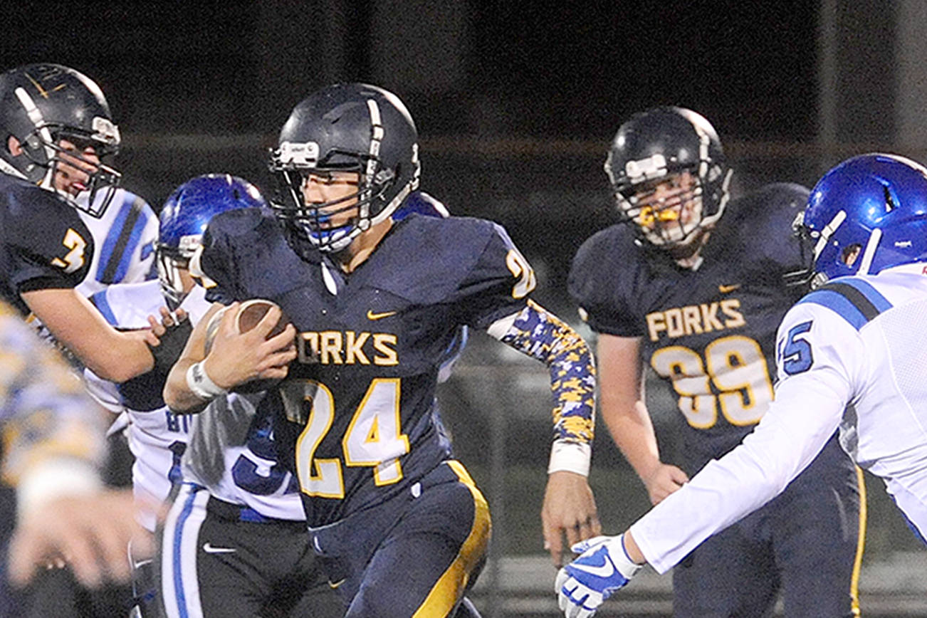 PREP FOOTBALL PICKS: Port Angeles-Forks matchup highlights first edition of Friday night lights
