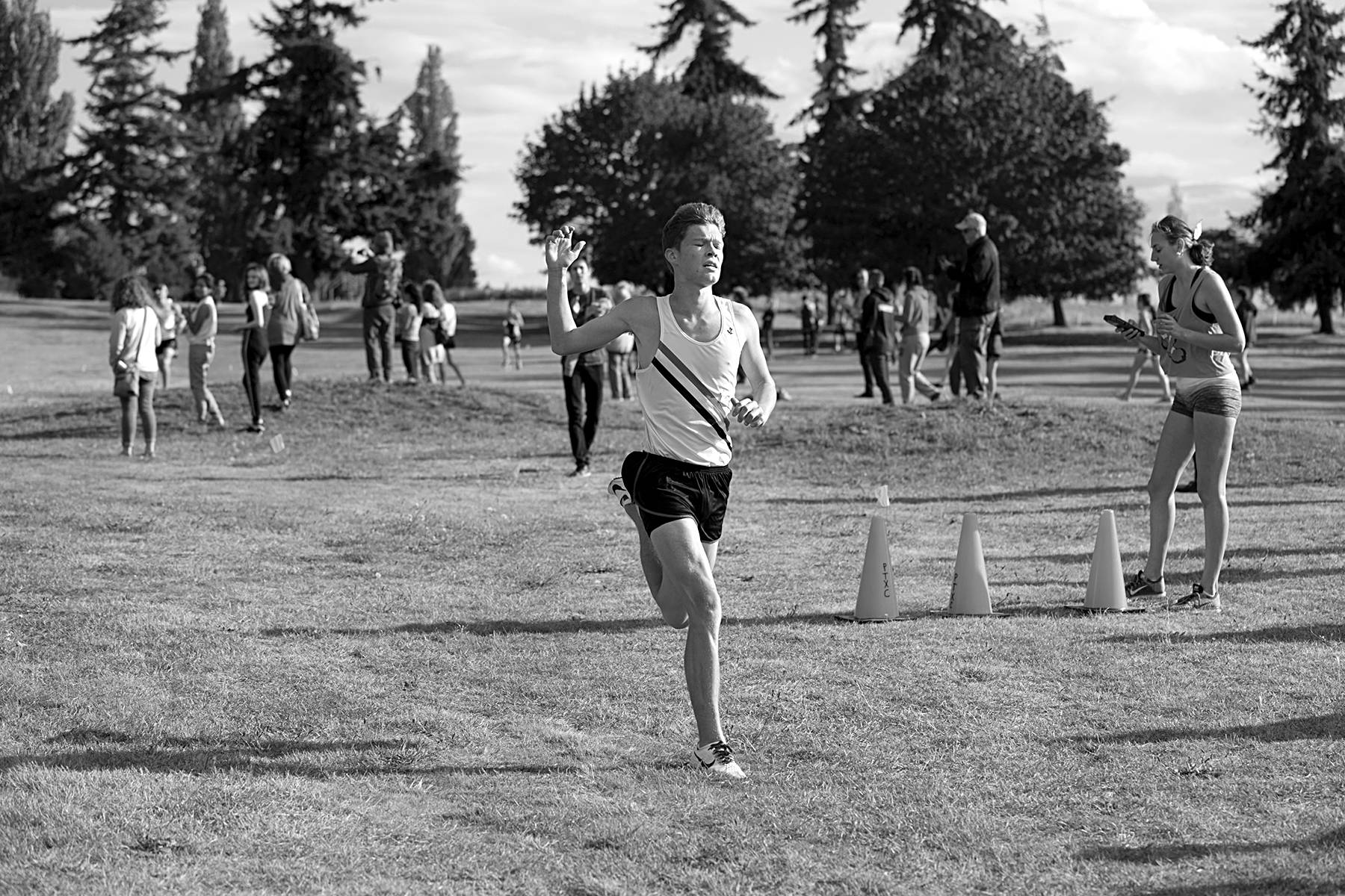 PREP SPORTS ROUNDUP: Port Townsend boys cross country races to win