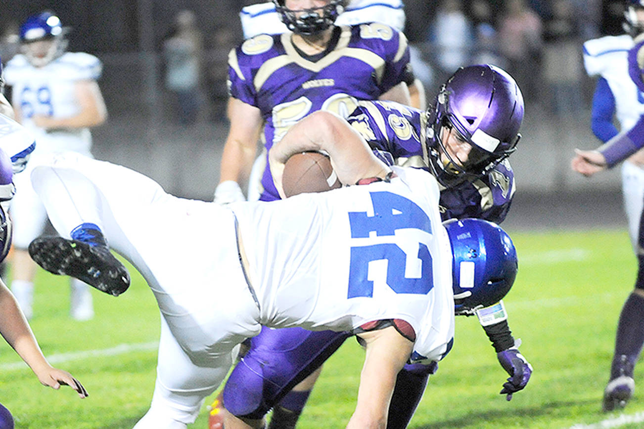 PREP FOOTBALL: Wolves send North Mason packing in shutout