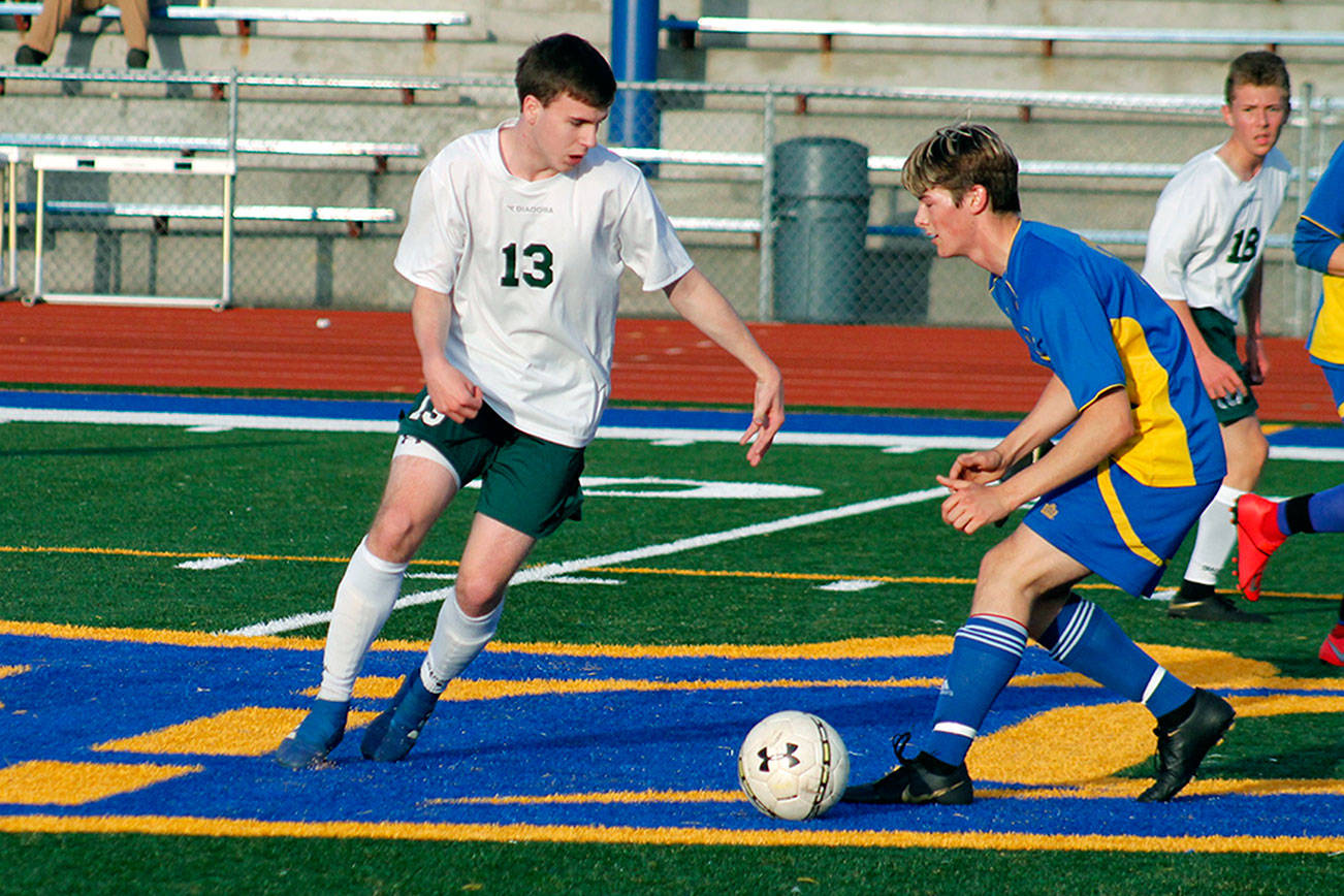 PREP ROUNDUP: Riders’ soccer beaten on the road; Sequim and Forks win