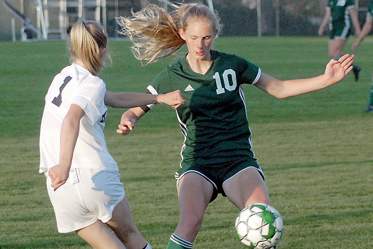 PREP SOCCER ROUNDUP: Port Angeles blanks Bainbridge