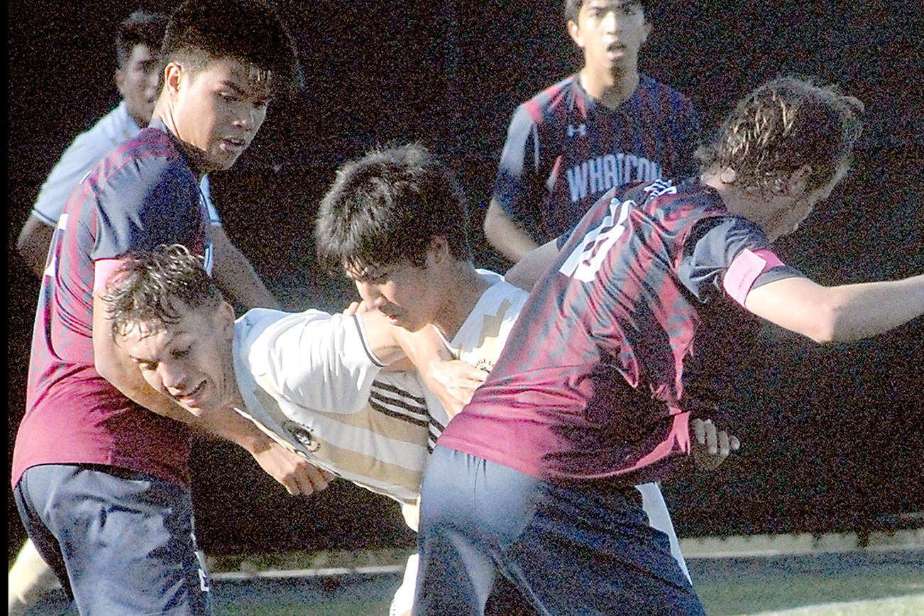 COLLEGE SOCCER: Peninsula men show resolve in victory over Whatcom