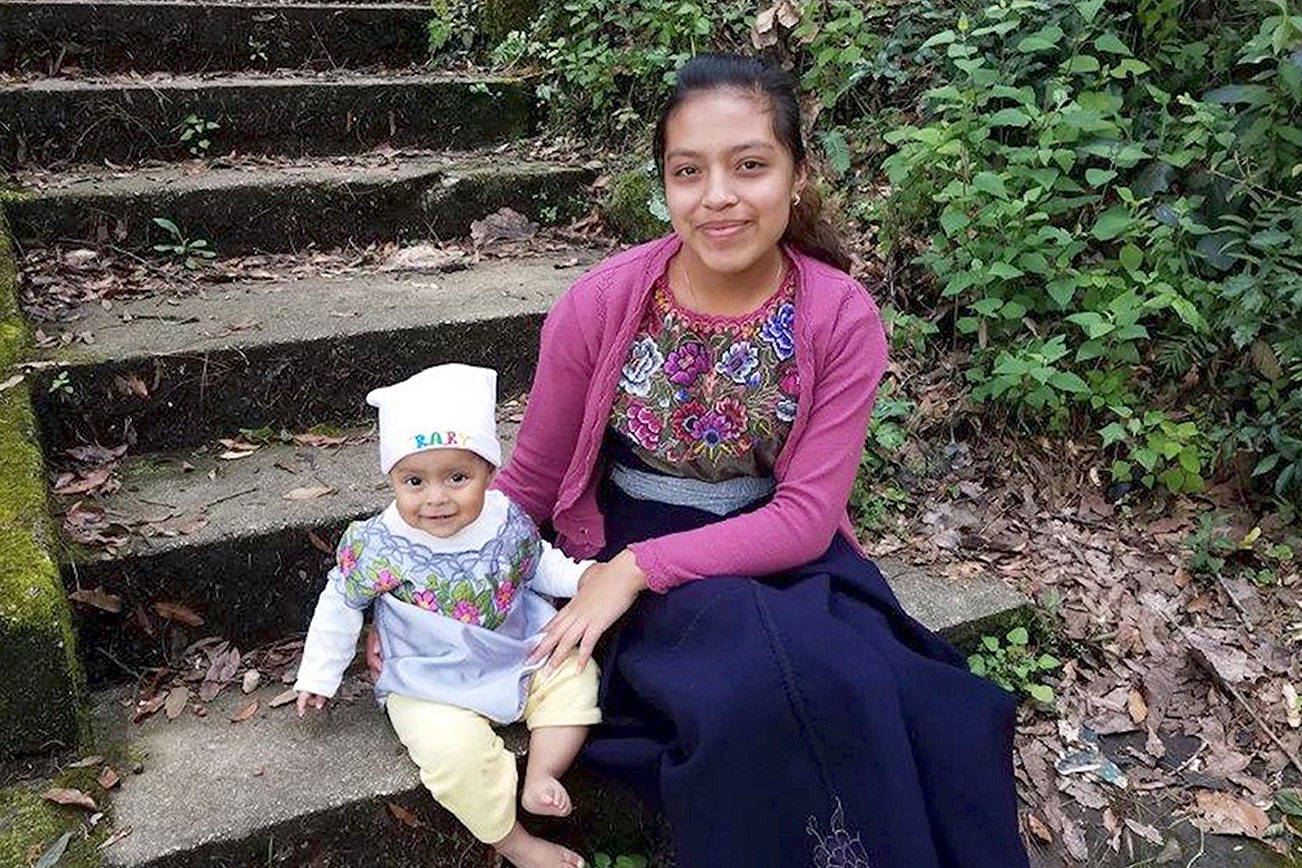 Auction, dinner to celebrate role model