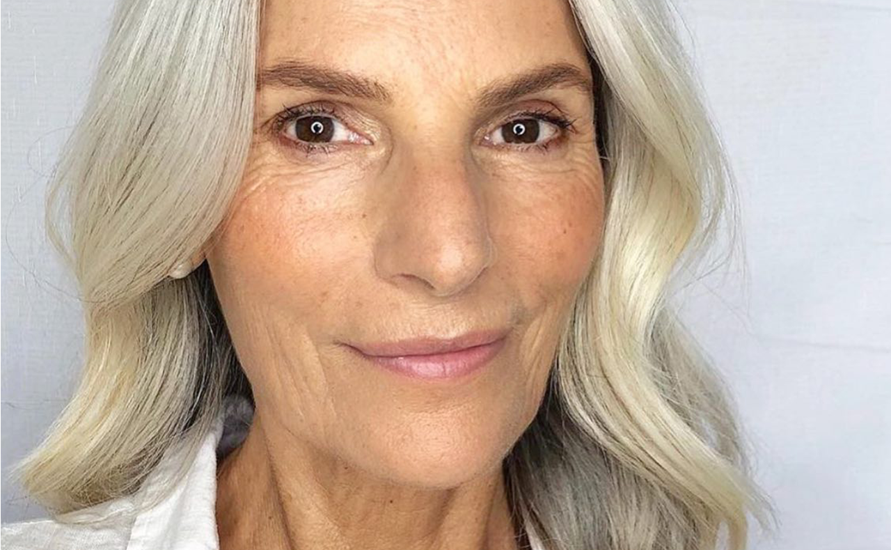 The Best Setting Sprays To Lock In Makeup And Hydrate Skin