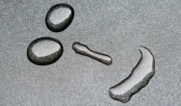 How-to: avoid an oily t-zone in the afternoon