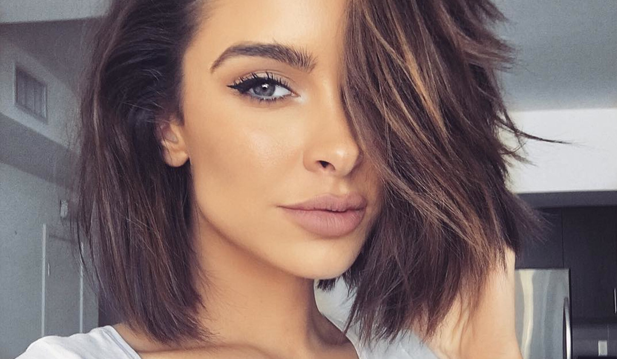 What’s in my makeup bag: Ellie Gonsalves