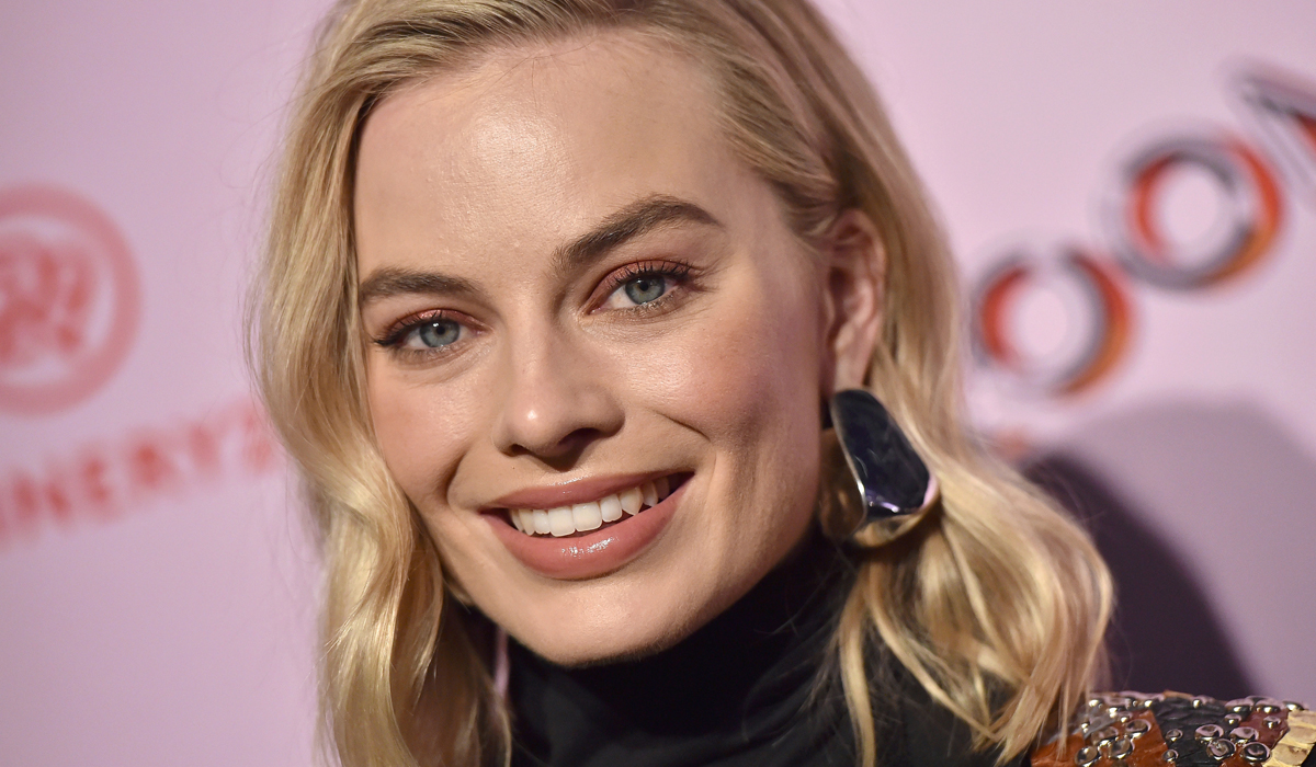 The surprising hair accessory Margot Robbie’s obsessed with