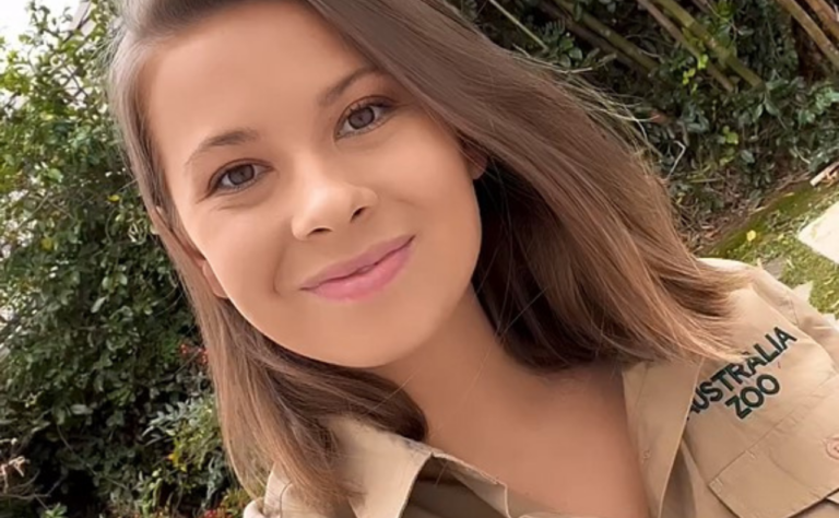 bindi irwin endometriosis