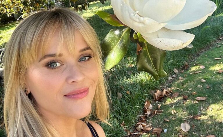 8 Soothing Eye Creams For Sensitive Skin