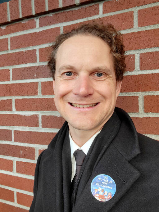 Lindsey Schromen-Wawrin.