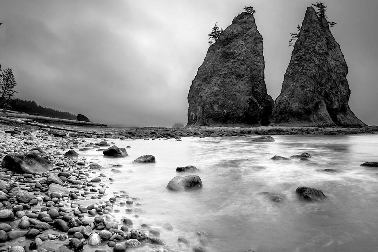 Becky Stinnett’s photograph “Split Rock Tides” will be on exhibit at Harbor Art Gallery throughout April.