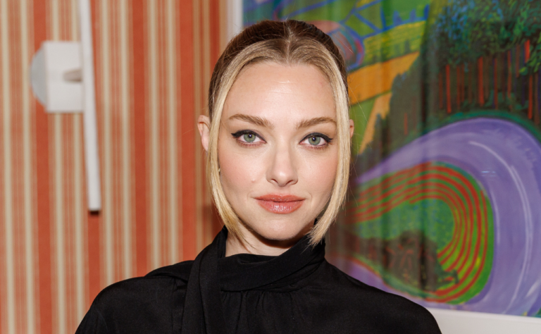 Amanda Seyfried makeup routine