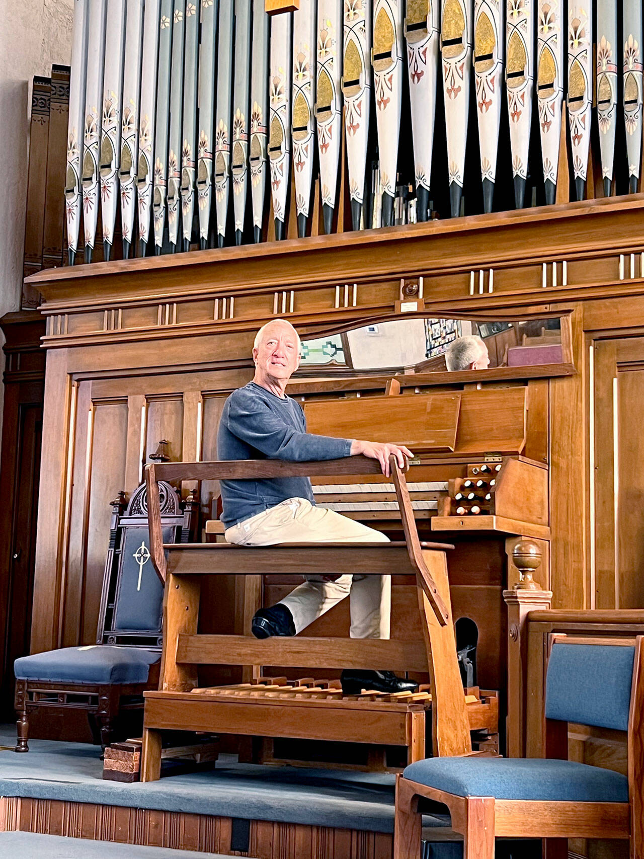 Tom Stahl will perform an organ concert at 2 p.m. Saturday in Port Townsend.